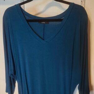 Made By Johnny Women's Aqua V-Neck Ruched Top **Size L**